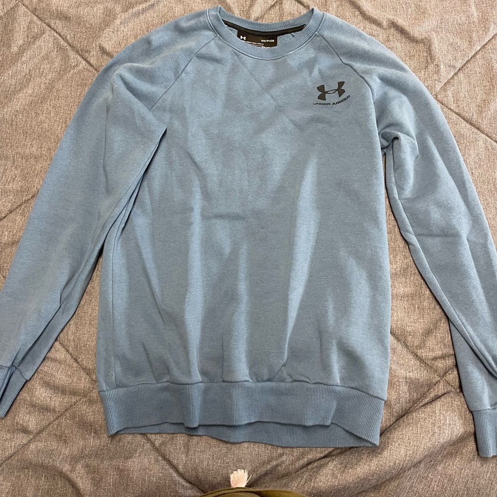 Under armor crew neck sweatshirt